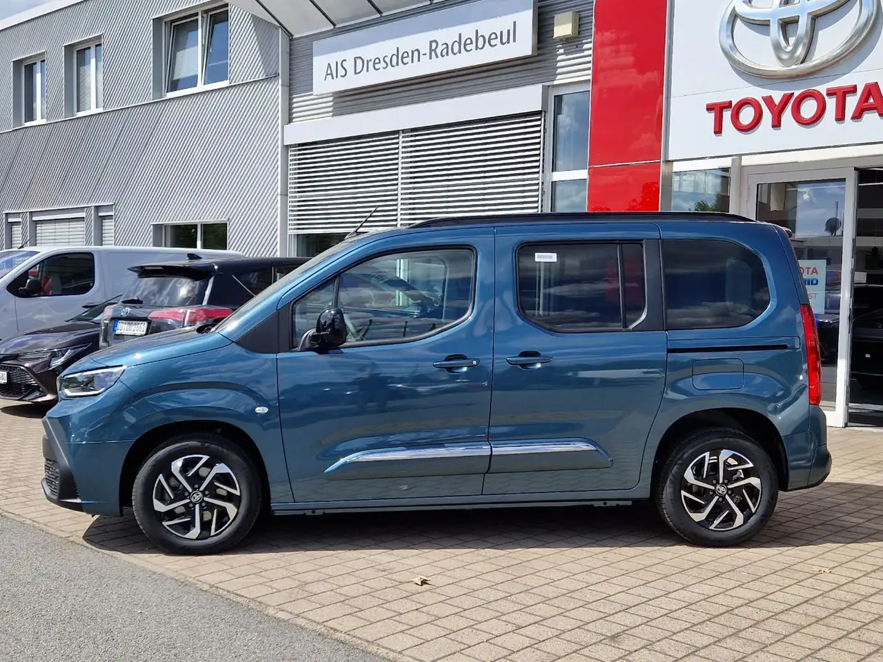 Toyota Proace City Verso 1.5 D-4d L1 Teamplayer 5