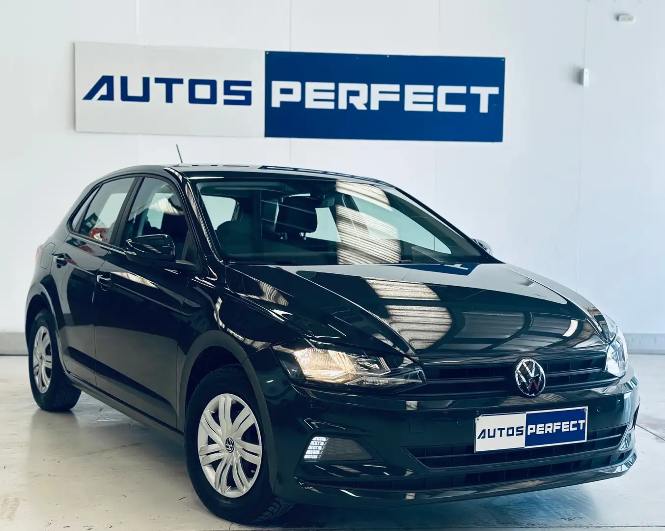 Volkswagen Polo Polo1.0i Comfortline *60.832*KM PDC CLIM BLUETOOTH Gris - 2