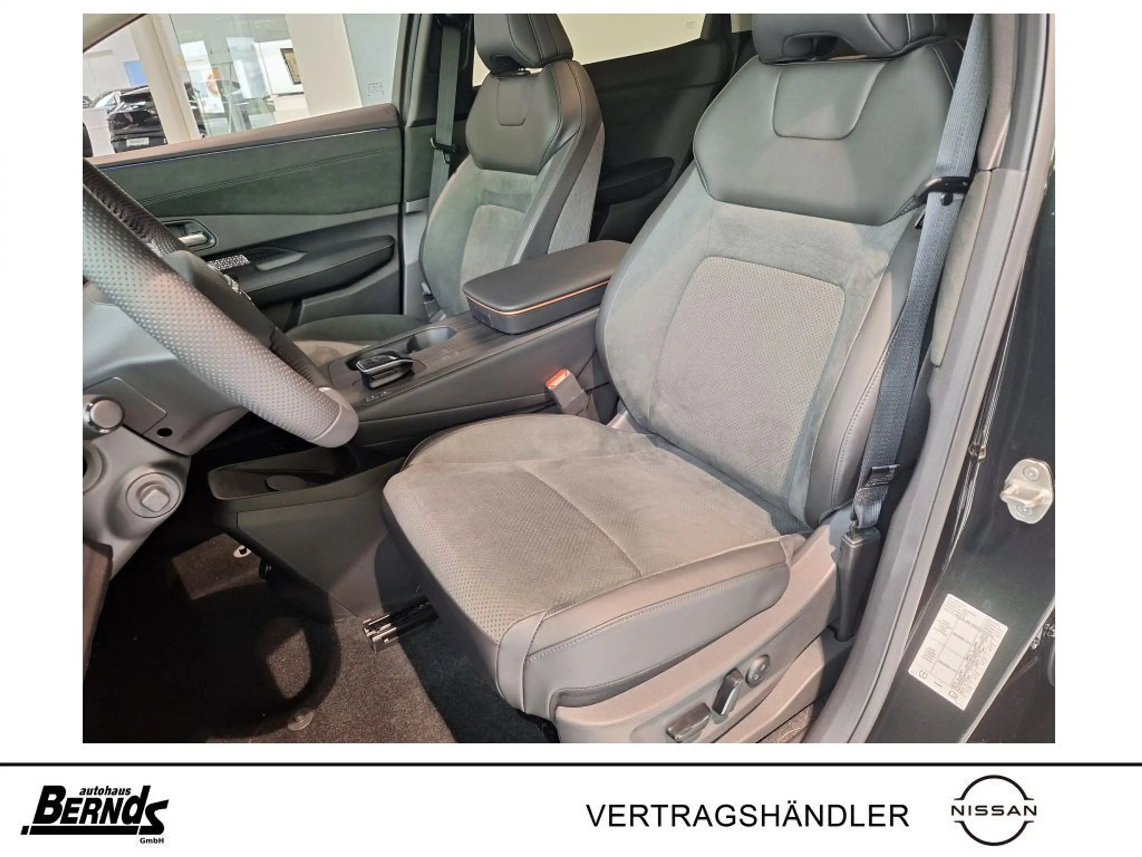 Nissan Ariya 87 kWh e-4ORCE AWD 4X4 Evolve Pack METALLIC — photo 12