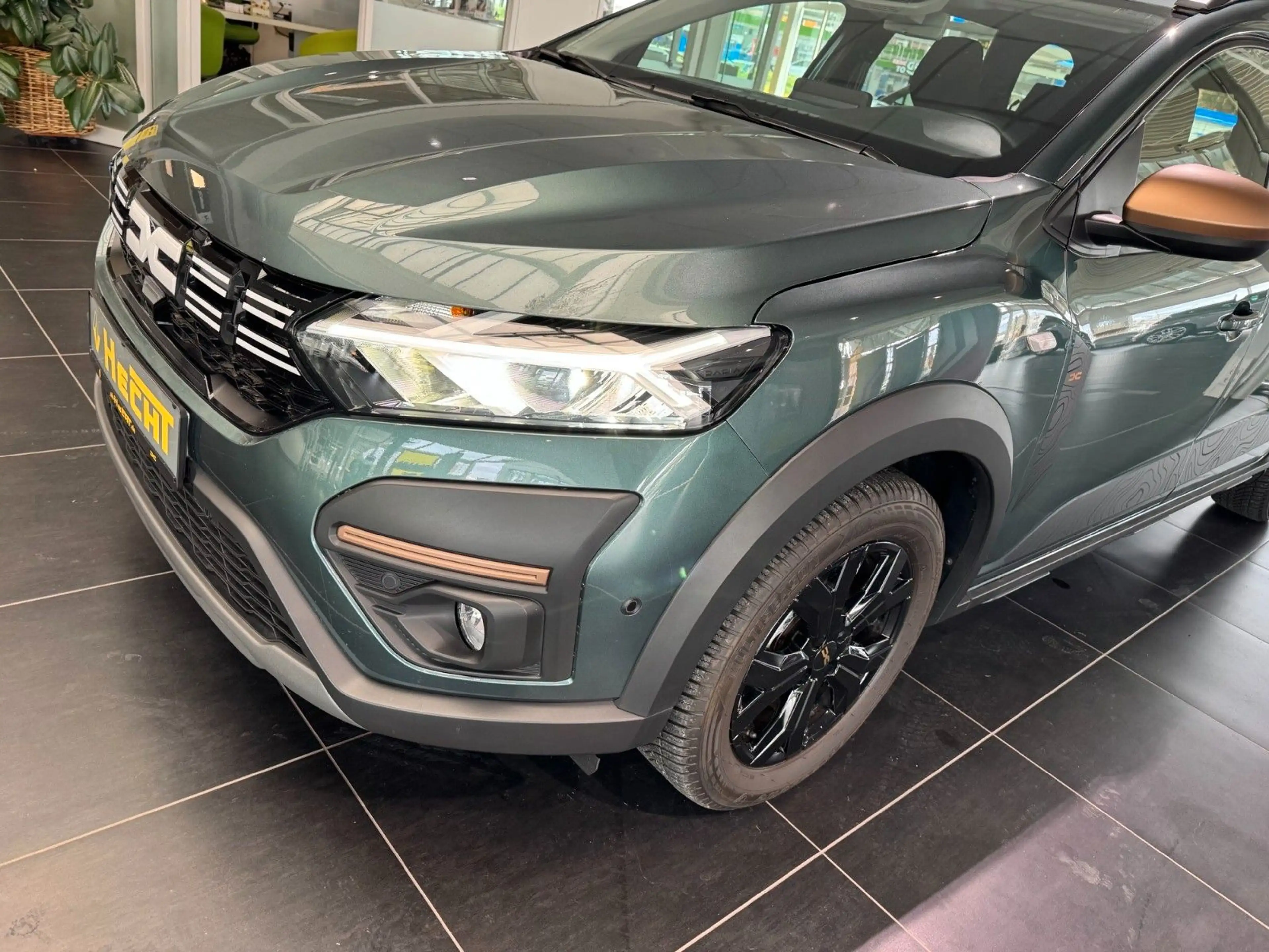 Dacia Jogger Extreme TCe110 7-Sitzer  *Top Ausstattung — photo 3