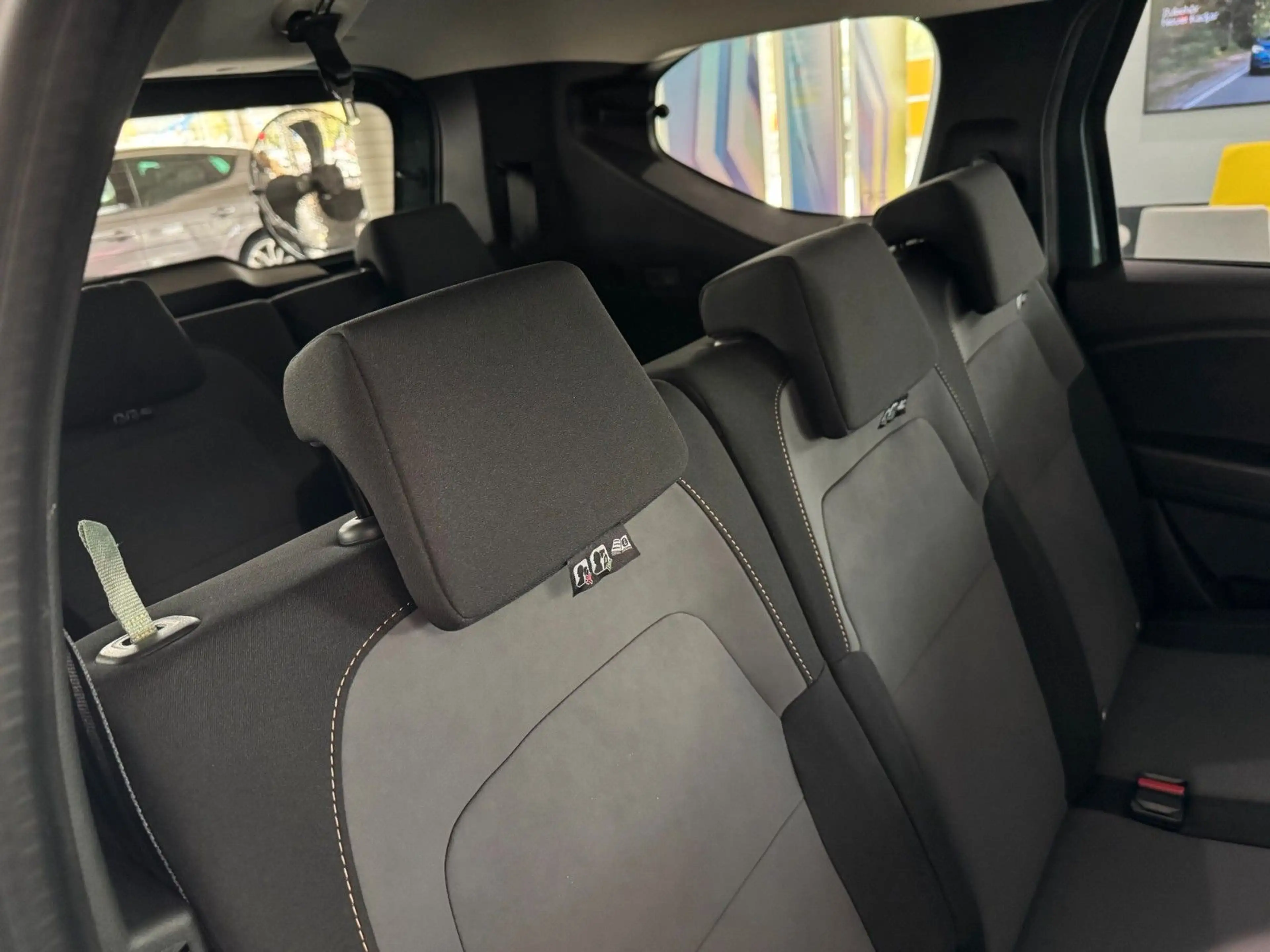 Dacia Jogger Extreme TCe110 7-Sitzer  *Top Ausstattung — photo 15