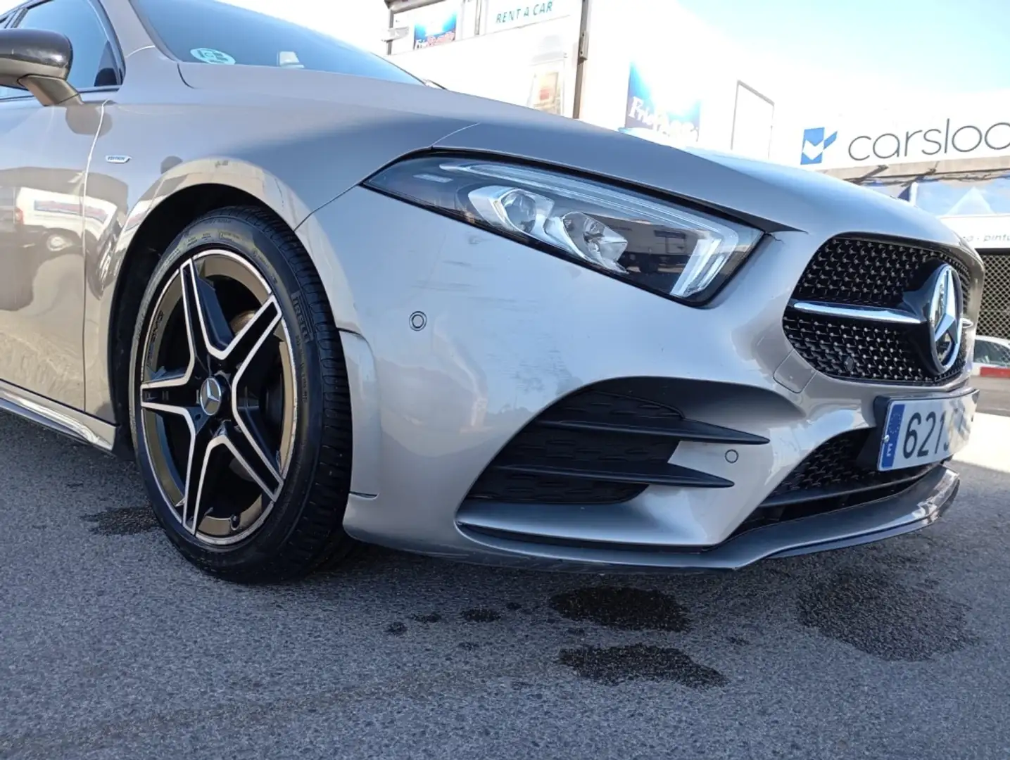 Mercedes-Benz A 180 180d 7G-DCT Gris - 1