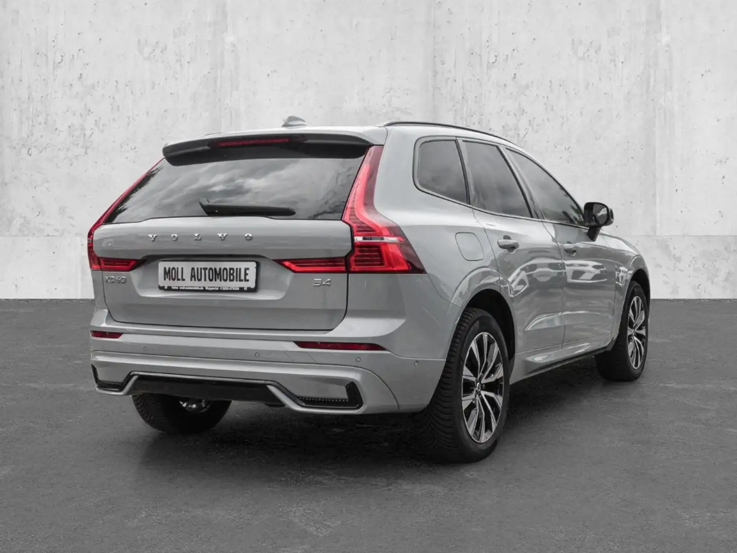 Volvo XC60 Plus Dark 2WD B4 Diesel EU6d Leder Digitales Cockp Gris - 2