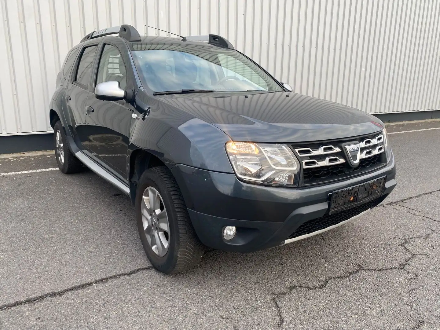 Dacia Duster I Prestige 1.Hand Leder Automatik Gris - 2