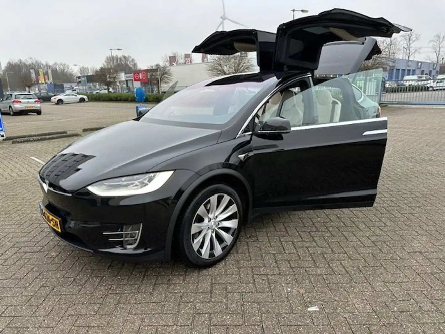 Tesla Model X Long Range Fekete - 1