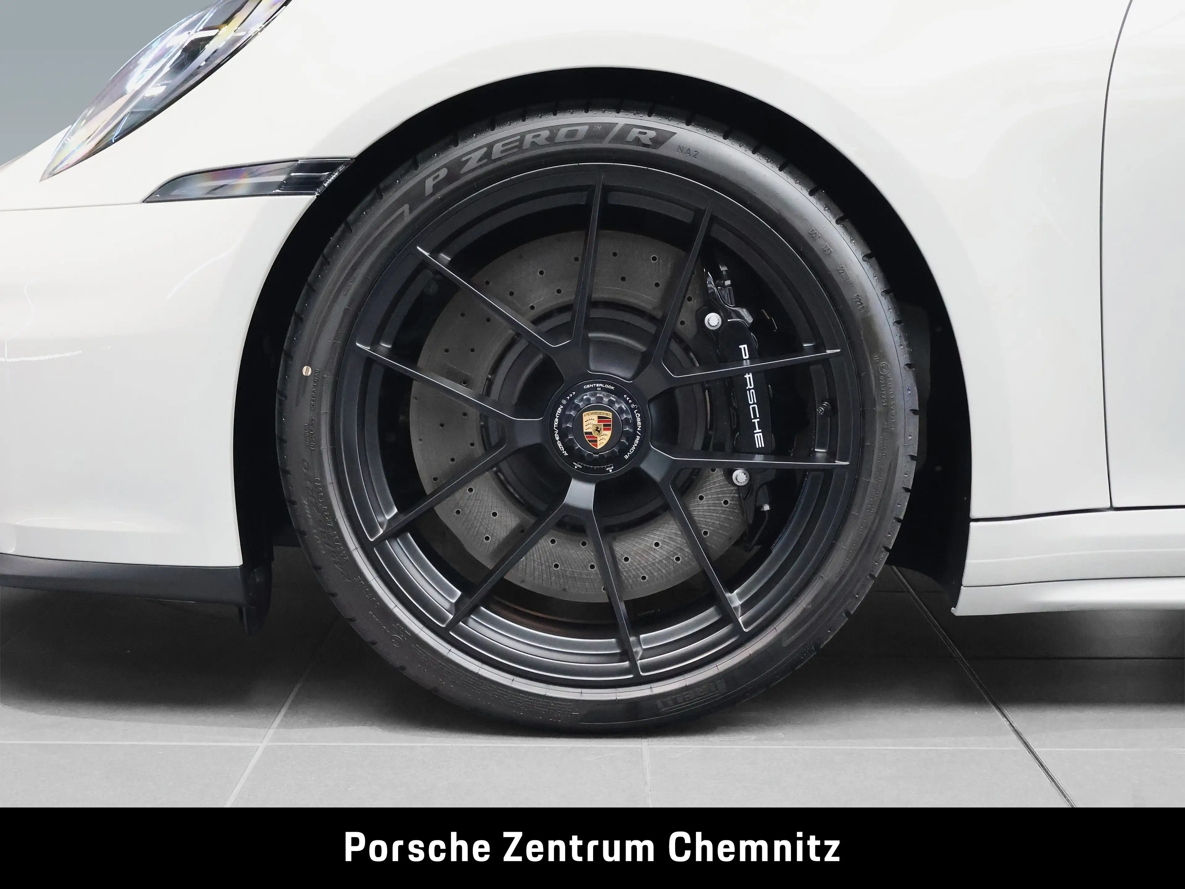 Porsche 911 Carrera GTS 18-Wege;elektr. Schiebedach; — photo 6