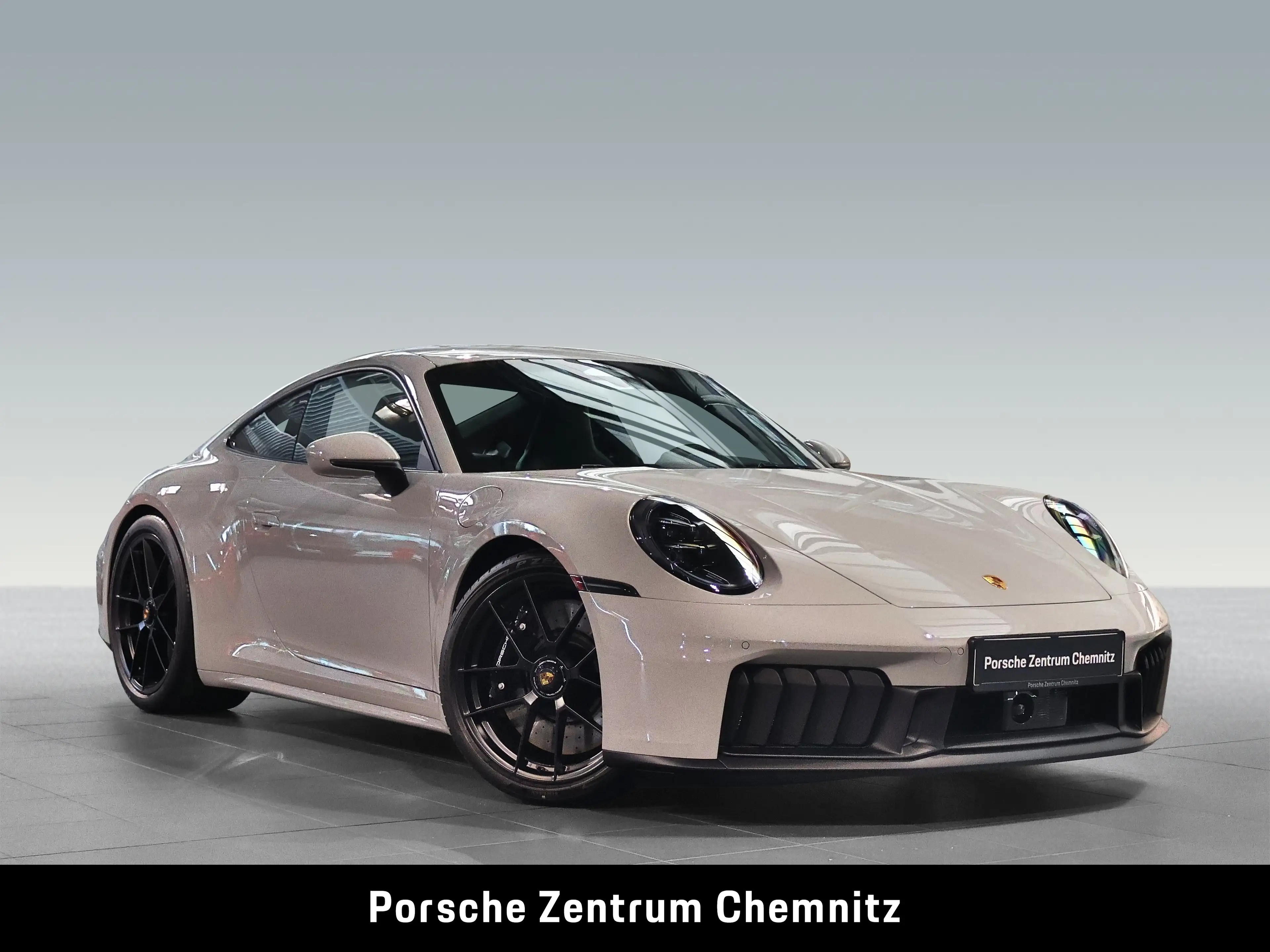 Porsche 911 Carrera GTS 18-Wege;elektr. Schiebedach; — photo 9