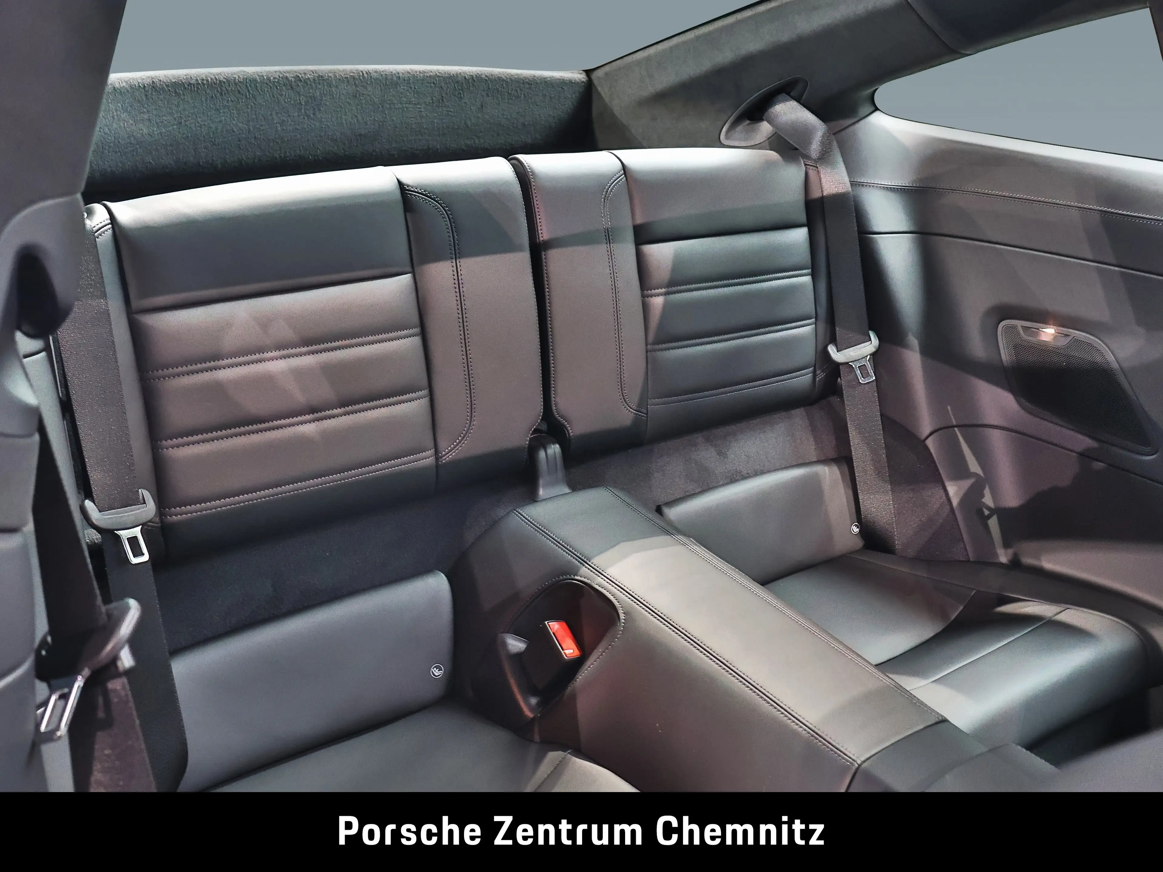 Porsche 911 Carrera GTS 18-Wege;elektr. Schiebedach; — photo 8