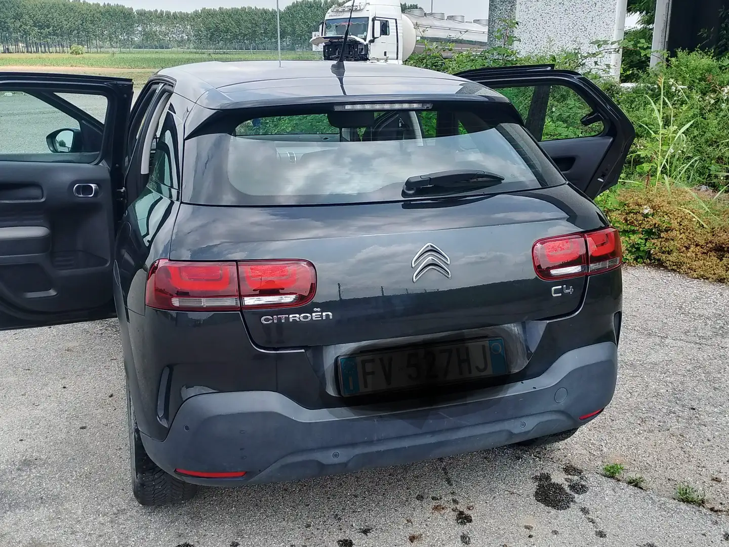 Citroen C4 C4 Cactus 2018Cactus 1.2 puretech Feel s Schwarz - 2