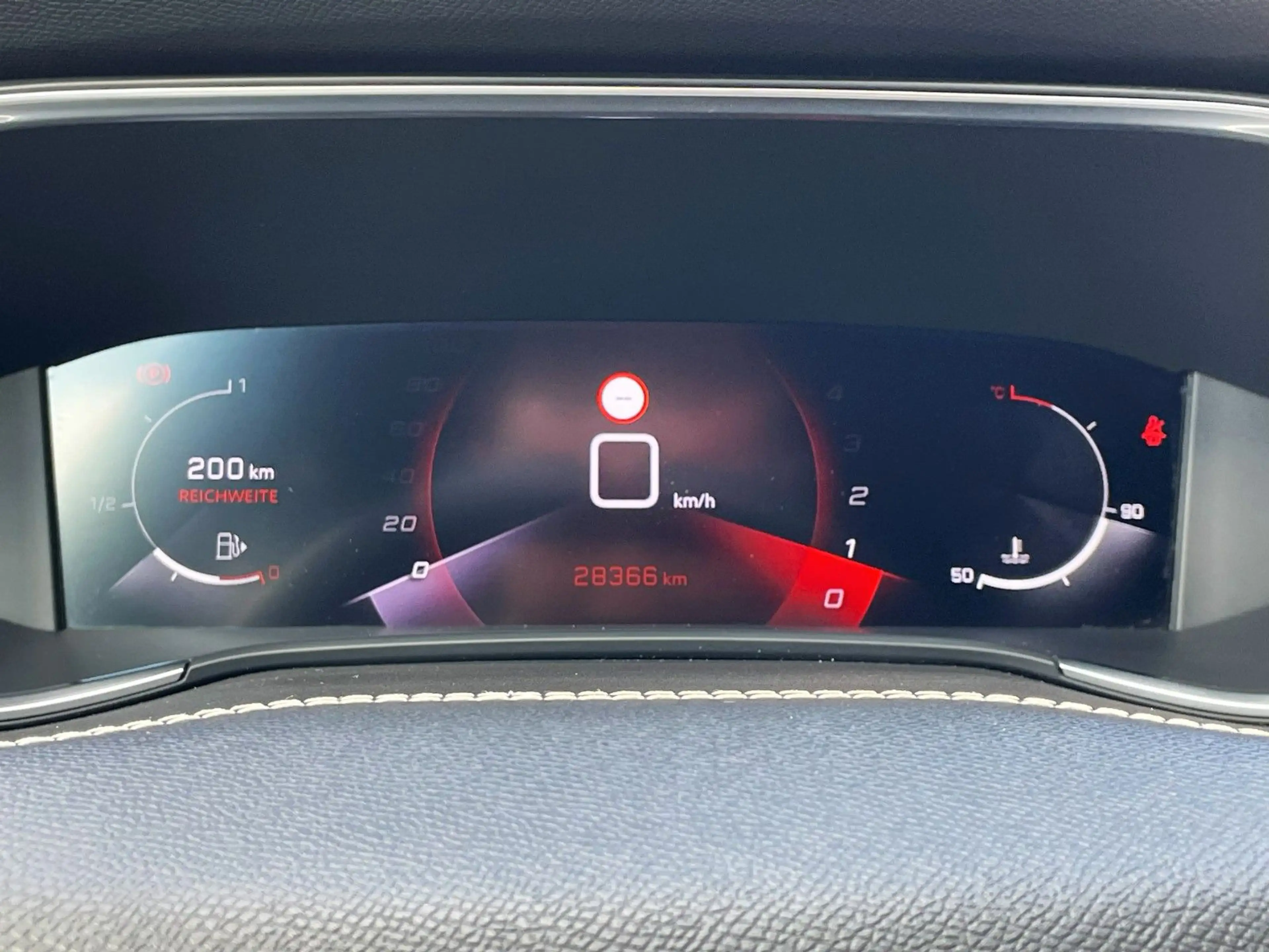 Peugeot 308 1.6 PureTech GTi — photo 23