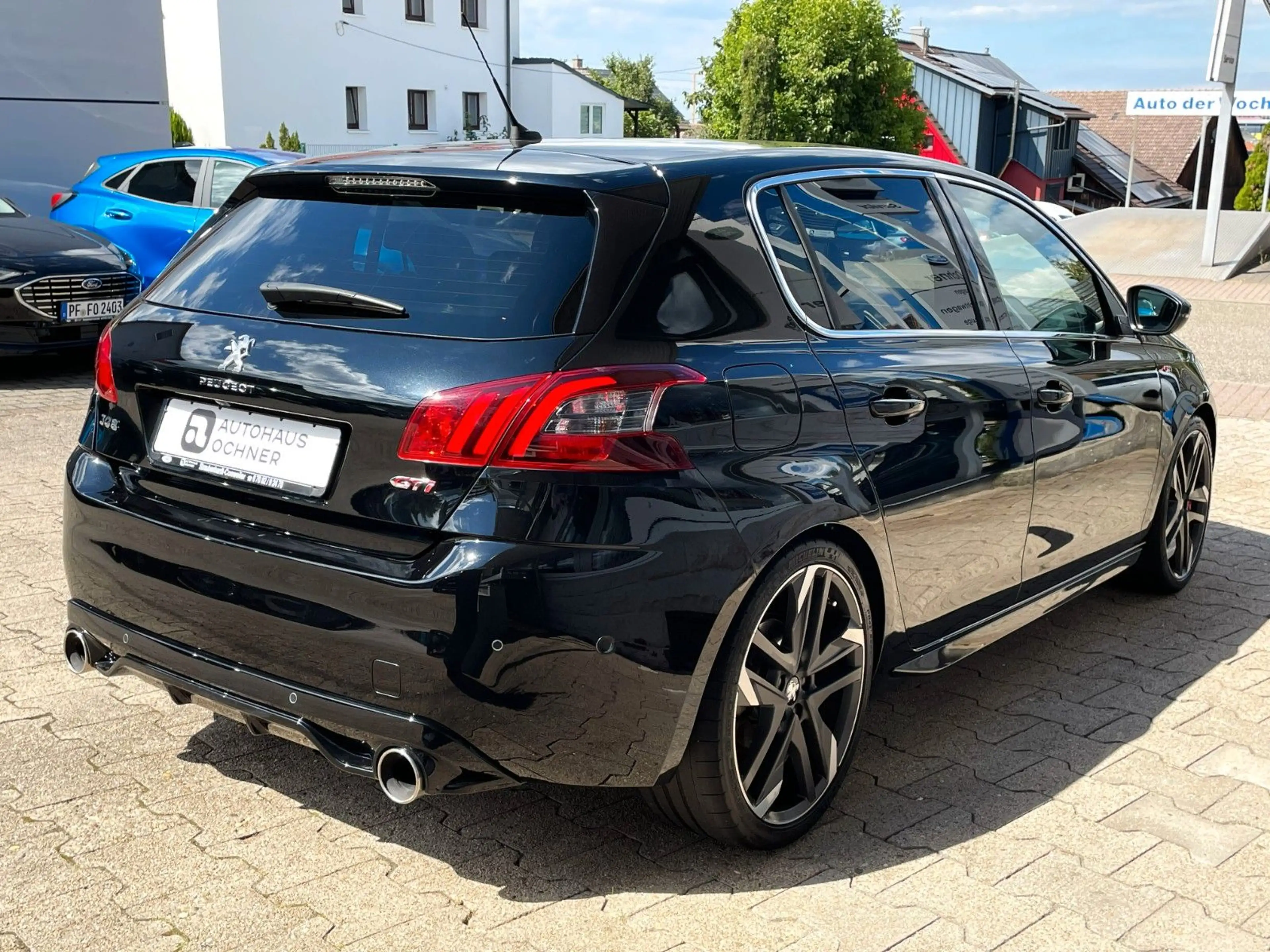 Peugeot 308 1.6 PureTech GTi — photo 4