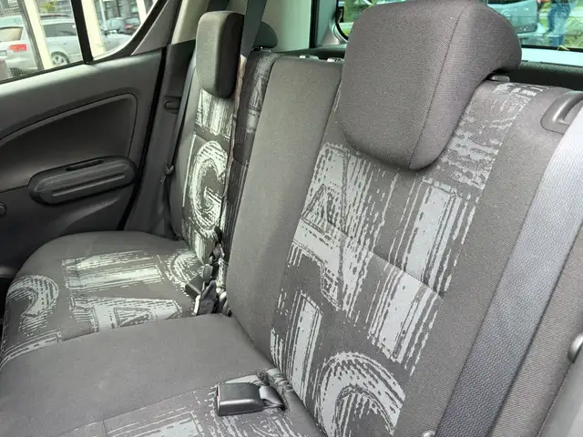 Opel Agila view 14
