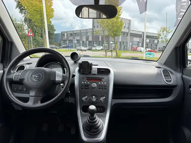 Opel Agila view 15