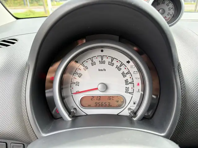 Opel Agila view 10