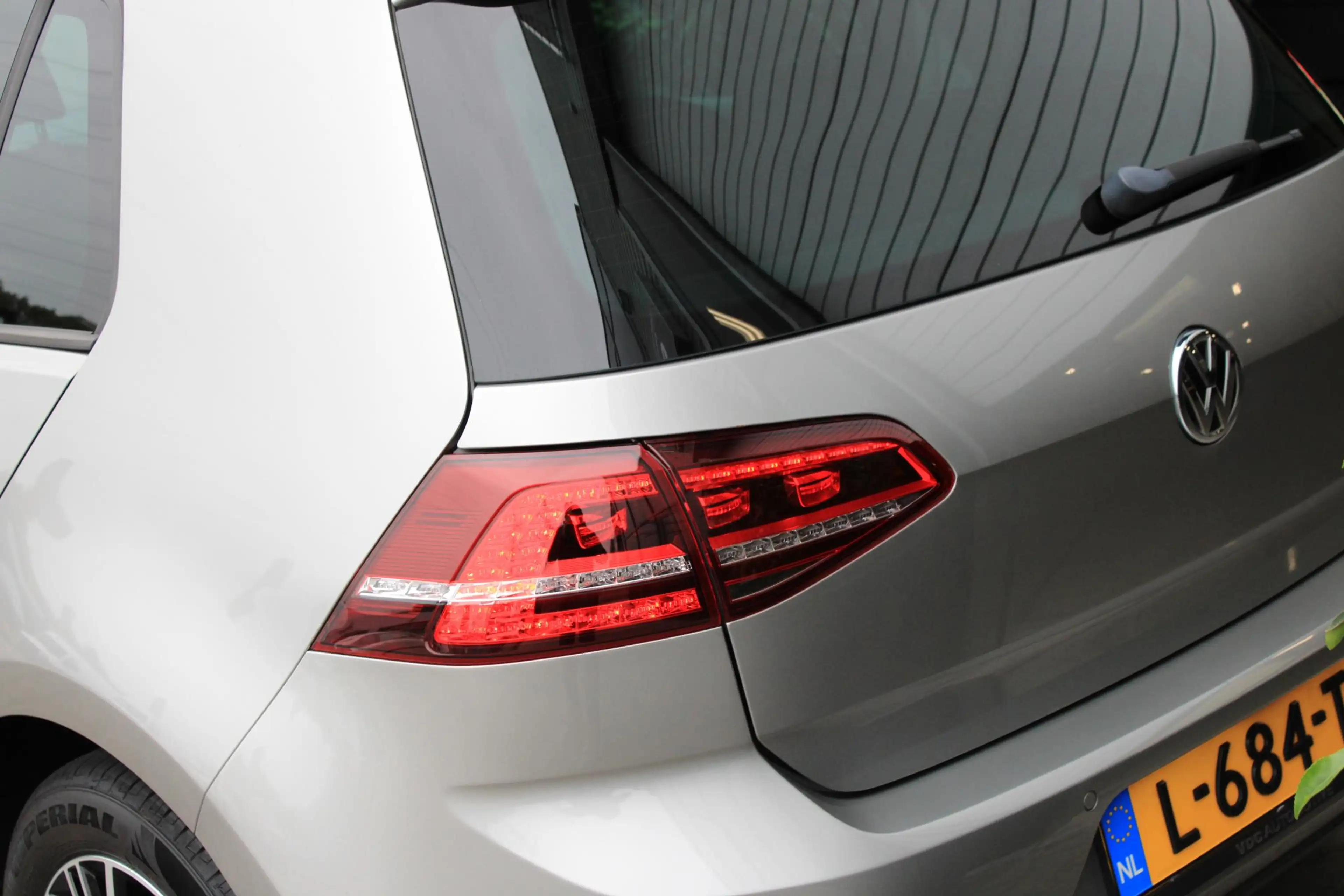 Volkswagen Golf 1.4 TSI Automaat Pano | Stoelverwarming | Parkeers — photo 9