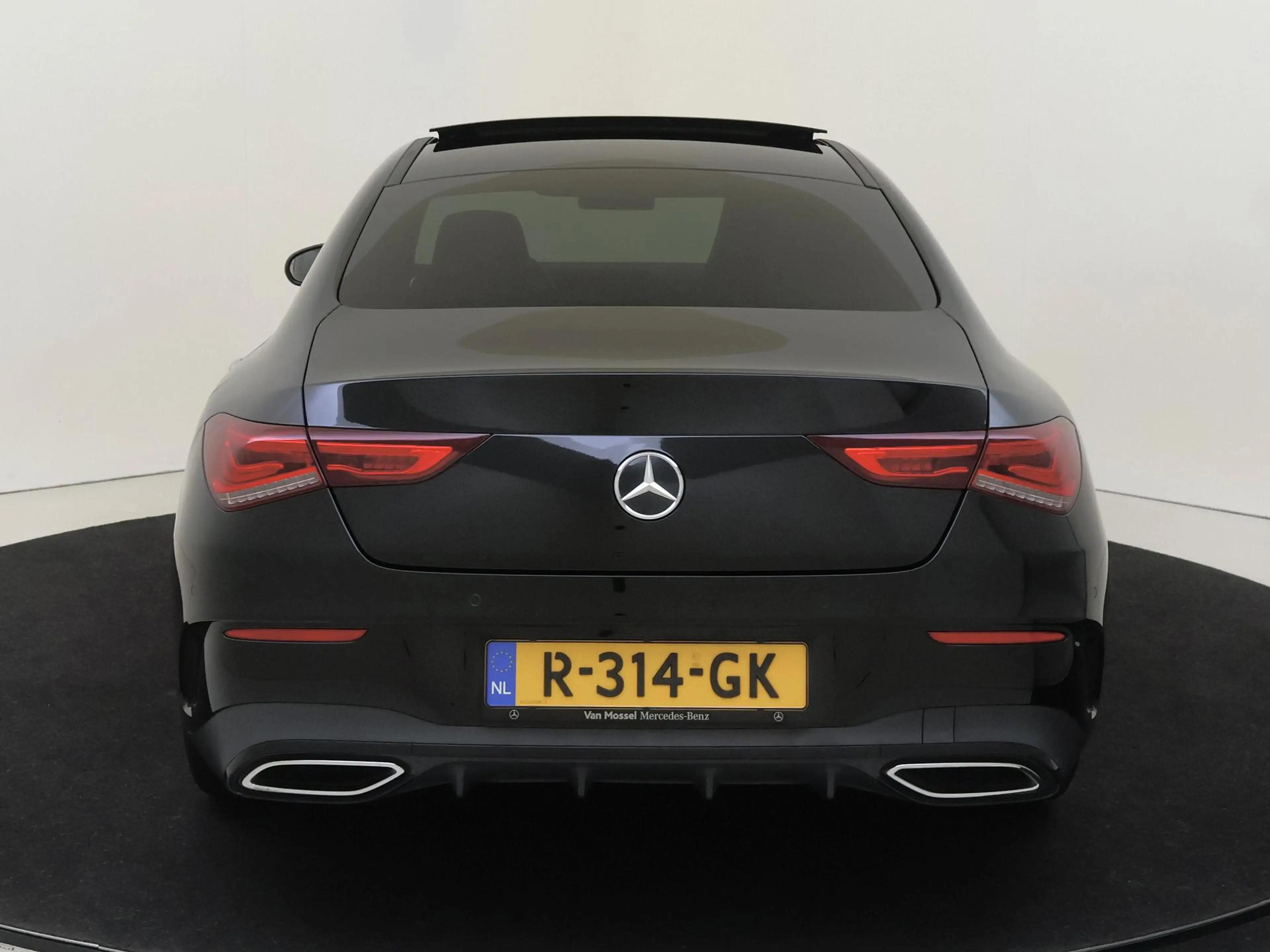 Mercedes-Benz CLA 200 Shooting Brake Business Solution AMG / Panoramadak — photo 7