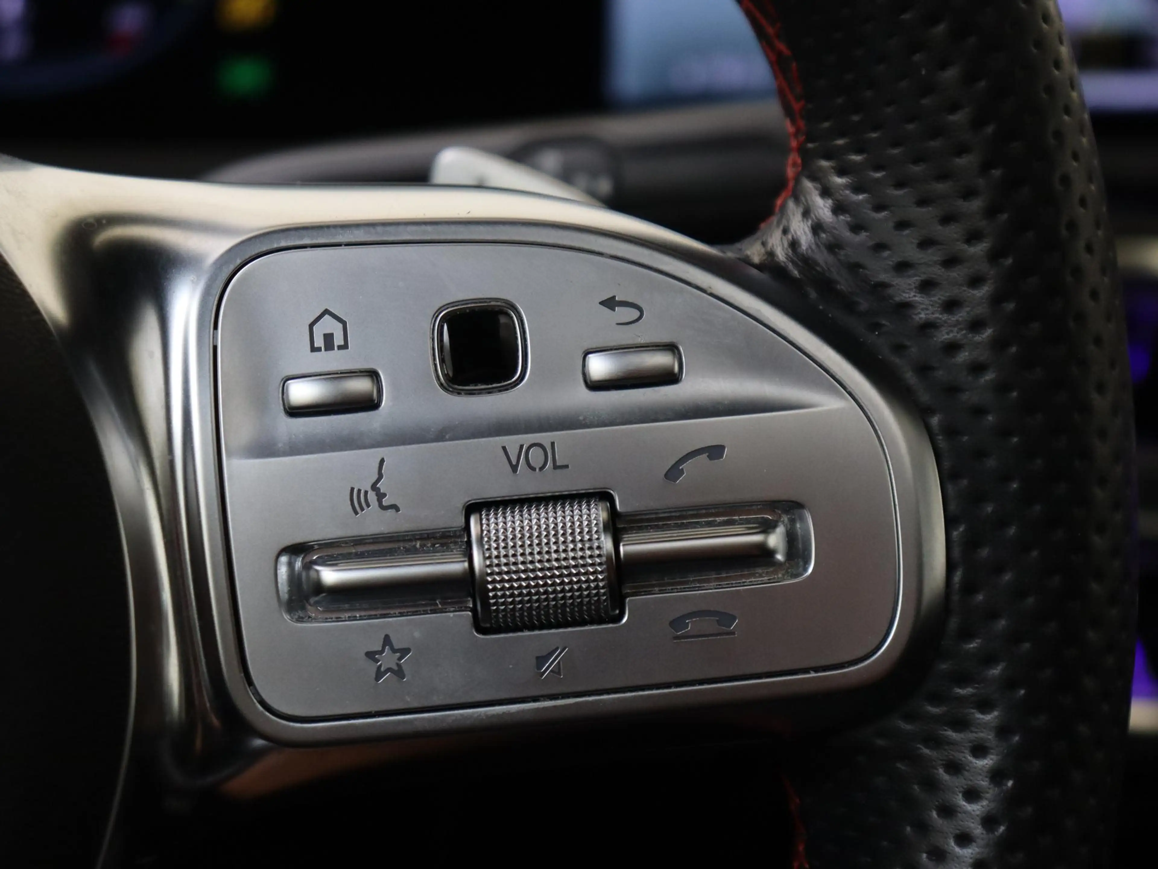 Mercedes-Benz CLA 200 Shooting Brake Business Solution AMG / Panoramadak — photo 14