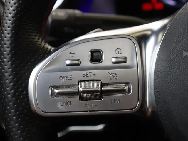 Mercedes-Benz CLA view 13