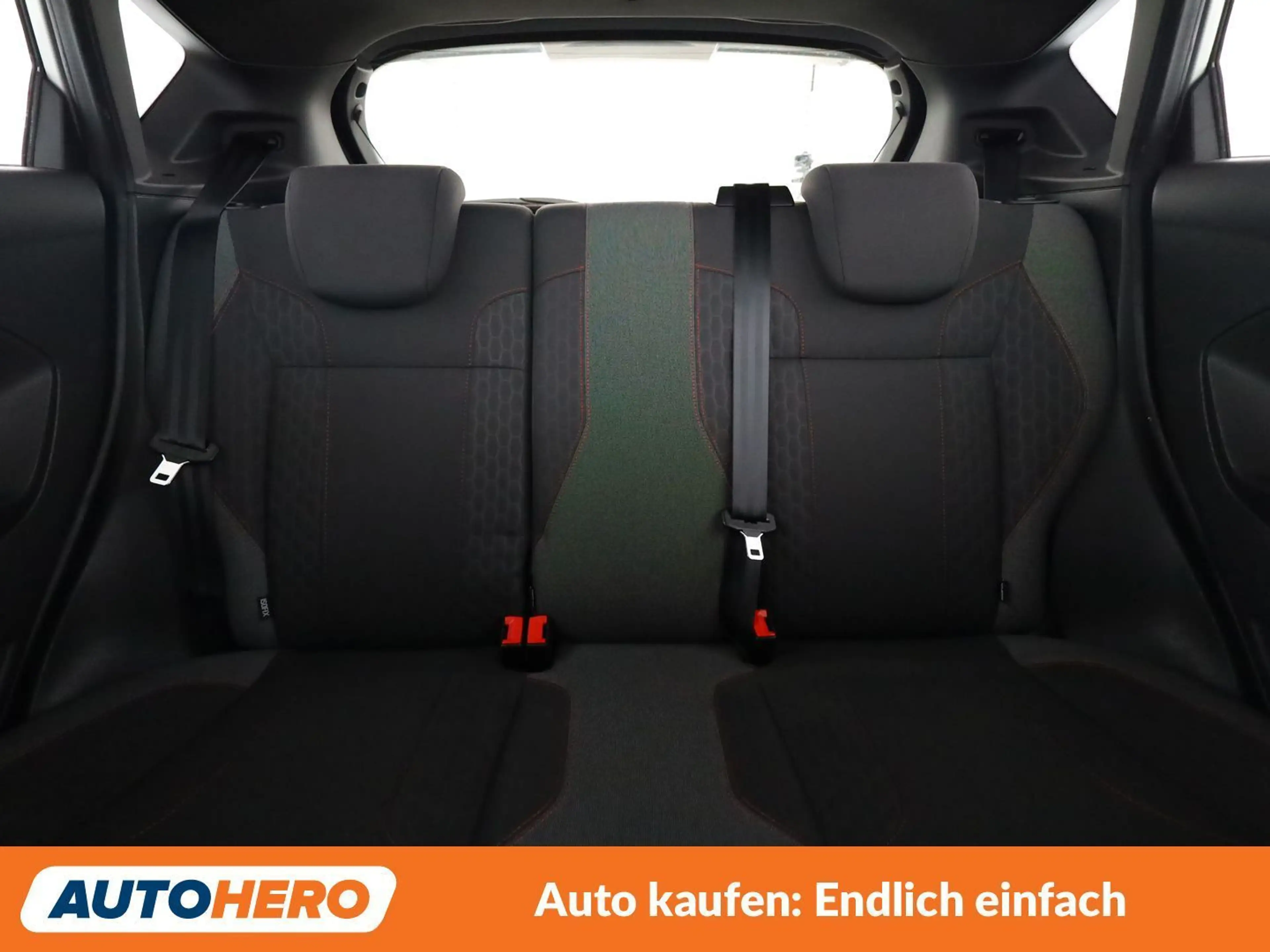 Ford Fiesta 1.0 EcoBoost ST-Line — photo 15