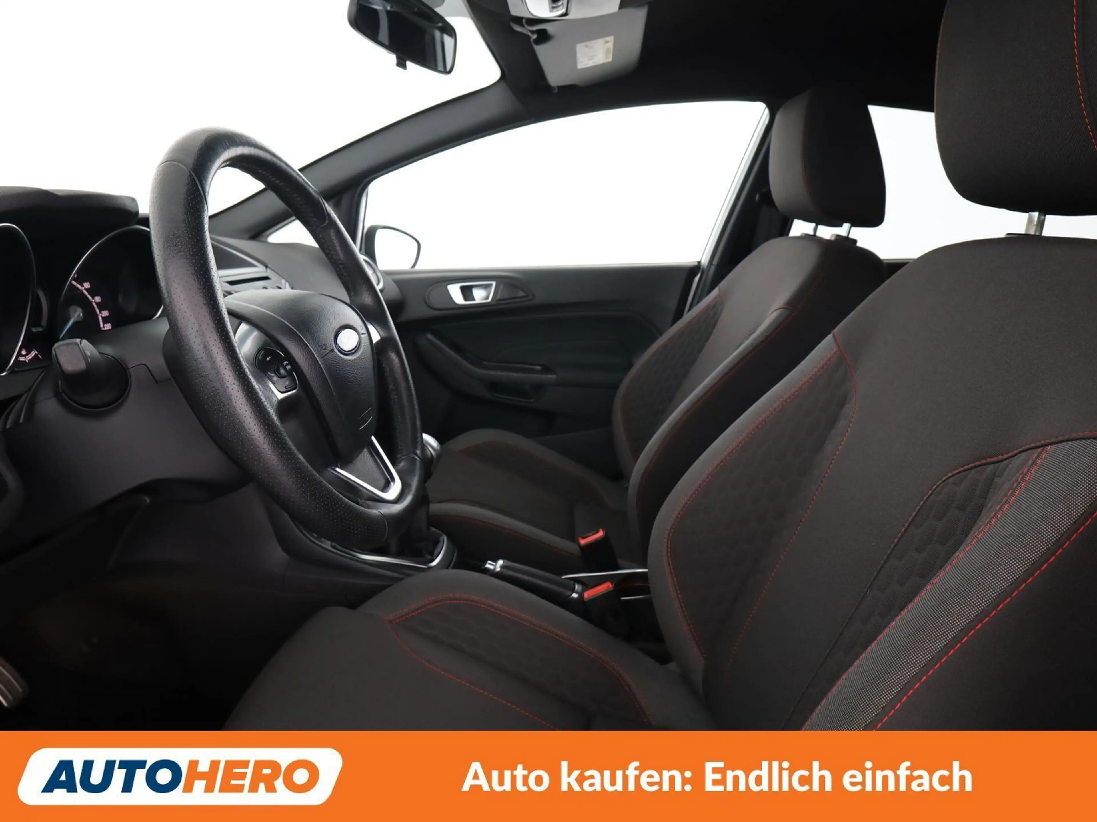 Ford Fiesta 1.0 EcoBoost ST-Line — photo 10