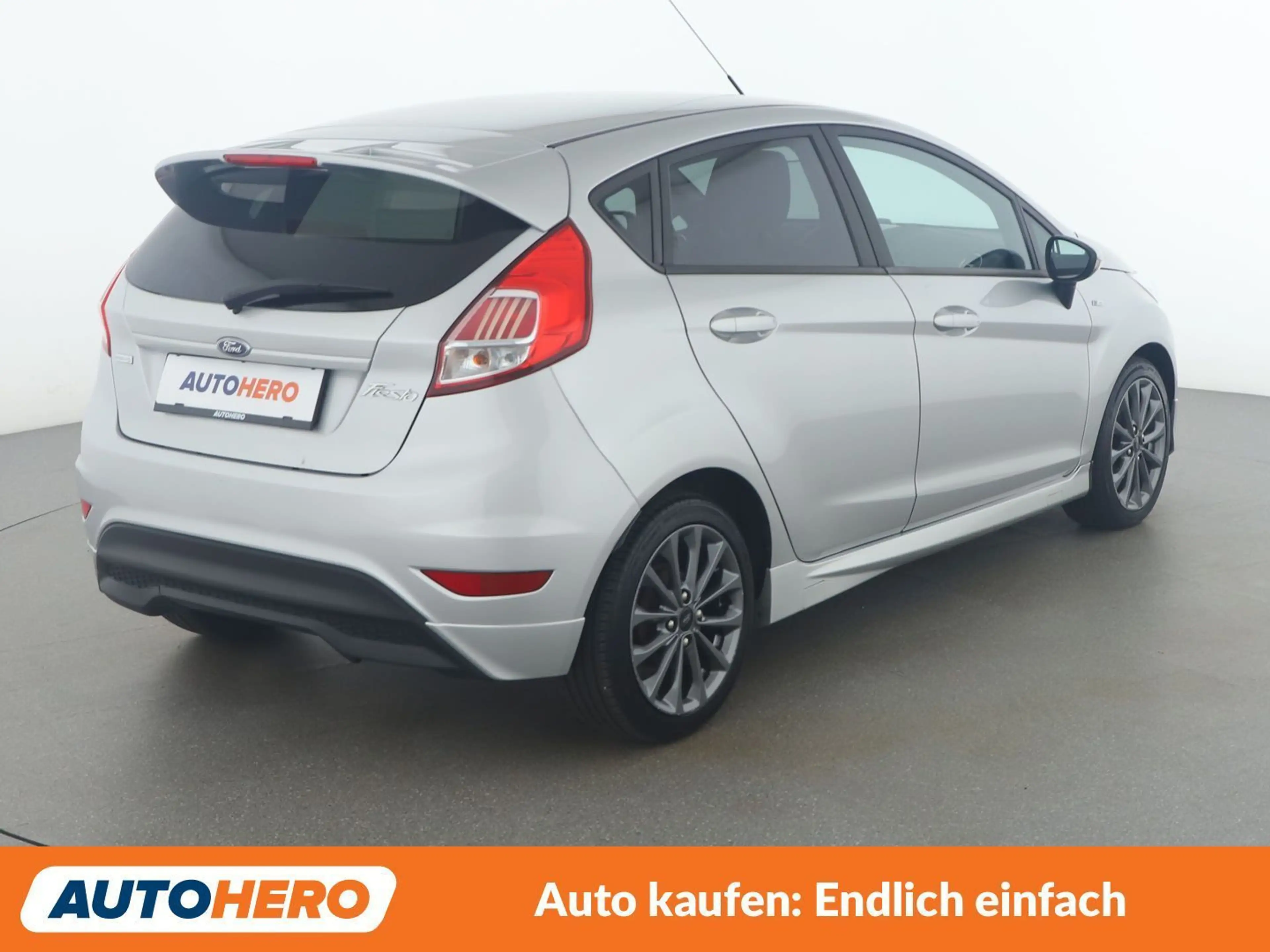 Ford Fiesta 1.0 EcoBoost ST-Line — photo 6