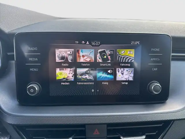 Skoda Scala view 13