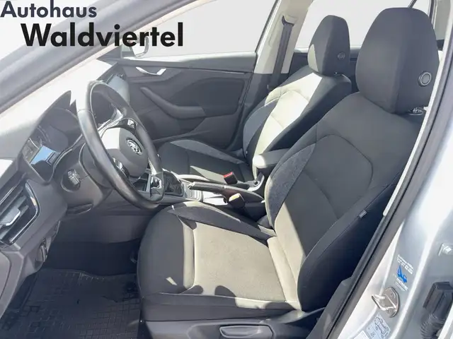 Skoda Scala view 8