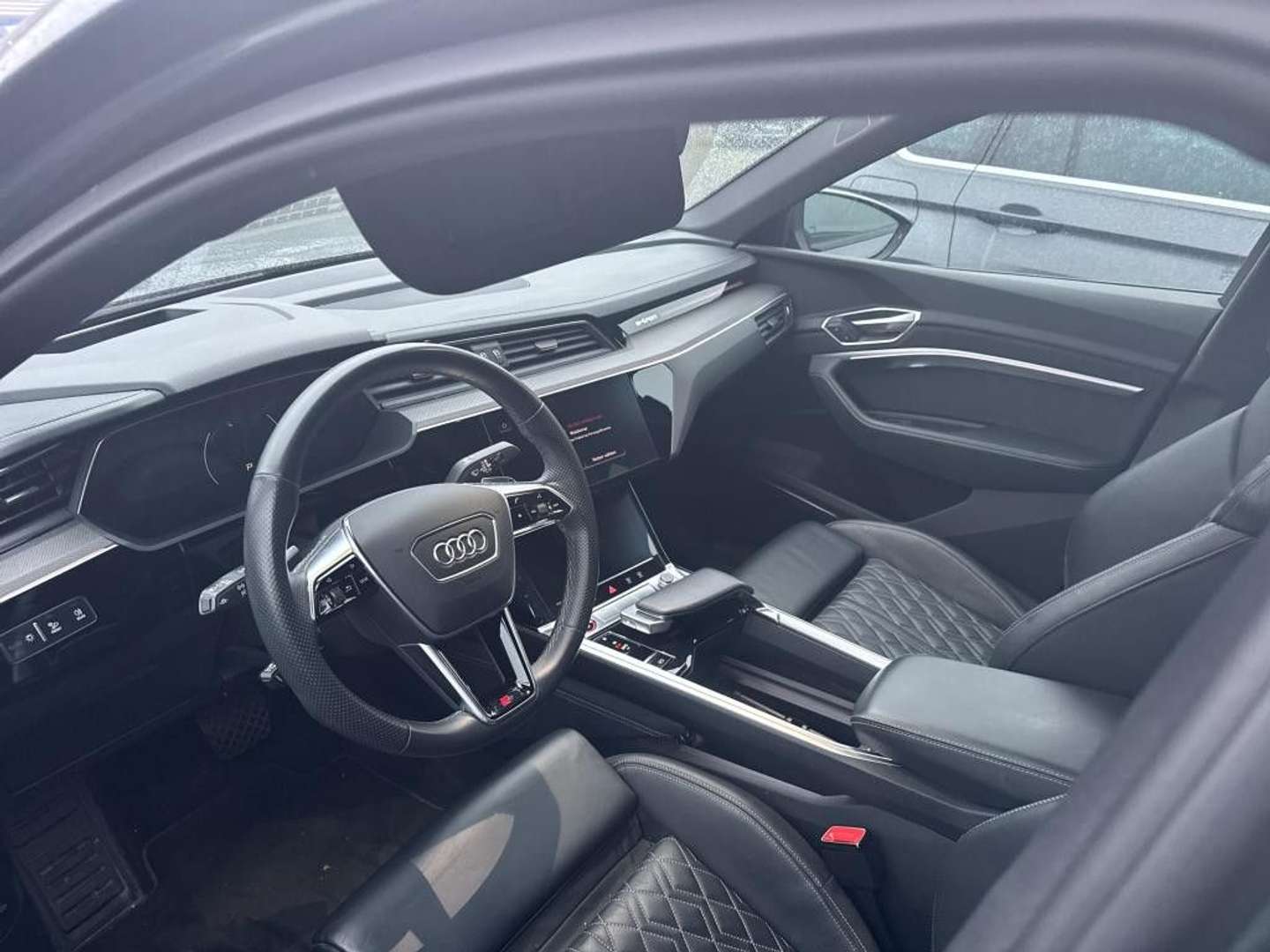 Audi E-tron Sportback Black Edition - - Joinsteer - #2