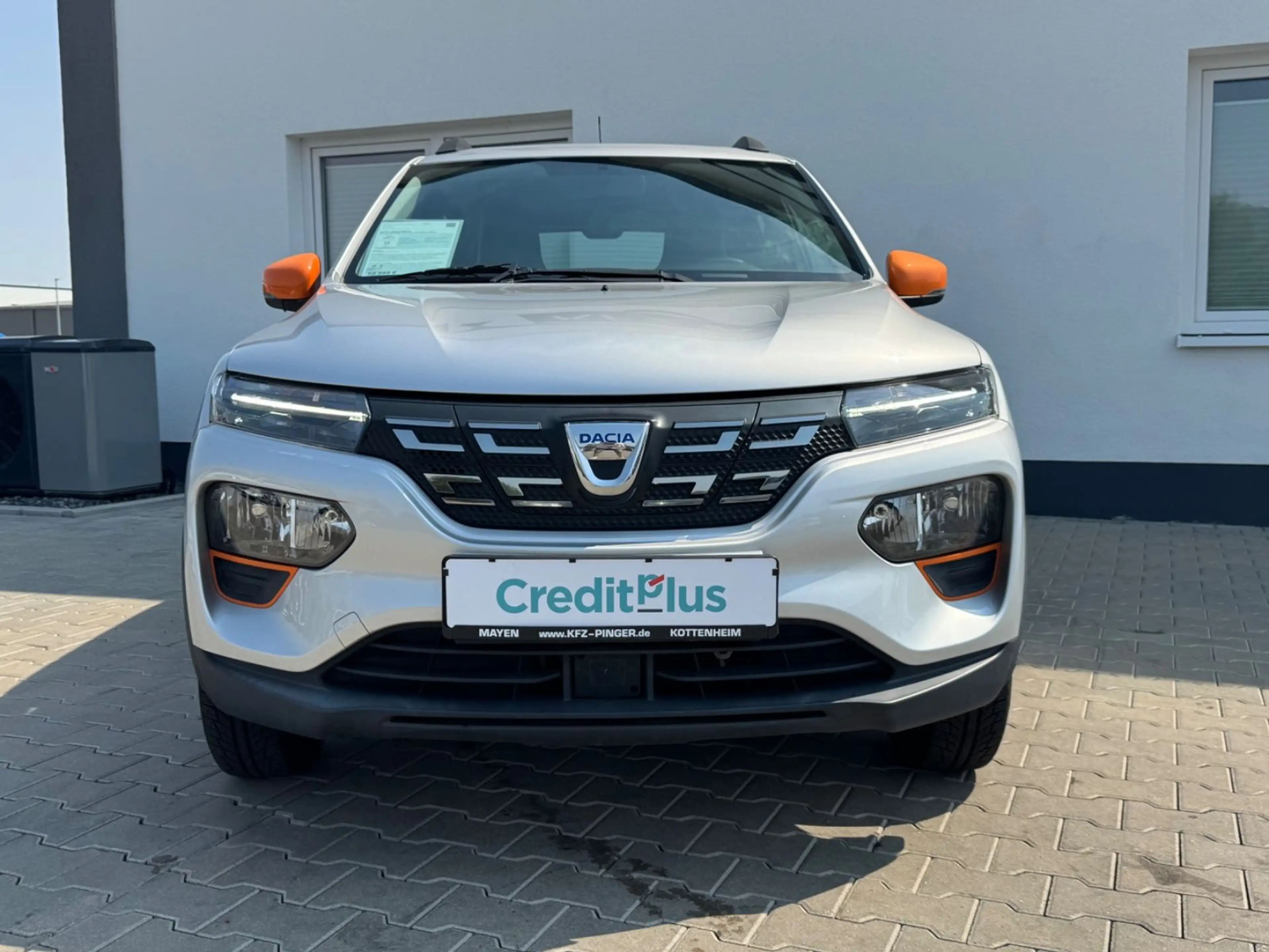 Dacia Spring Electric Comfort Plus — photo 4