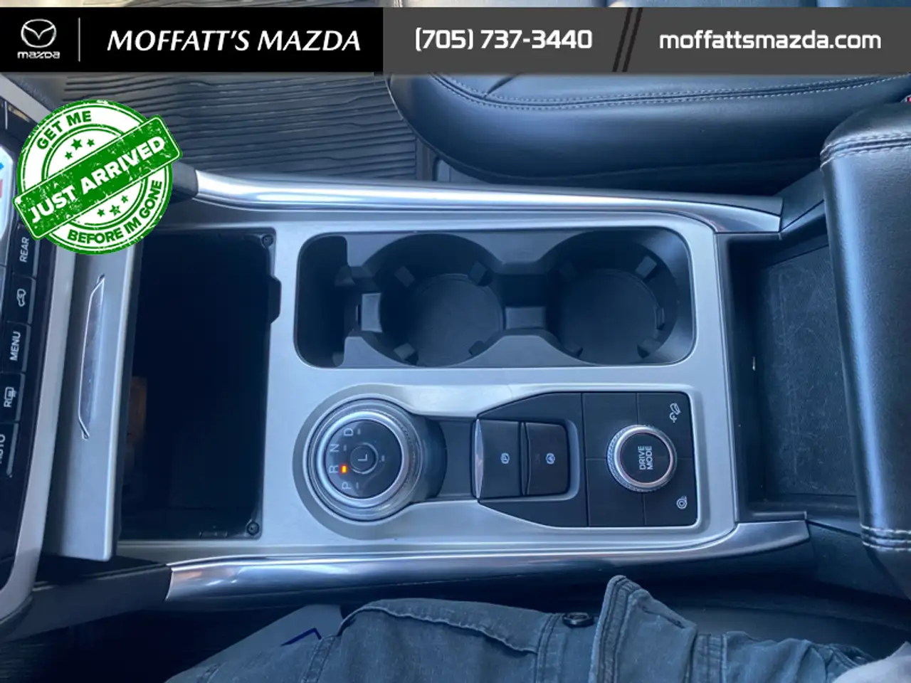 Ford Explorer снимка Ford Explorer