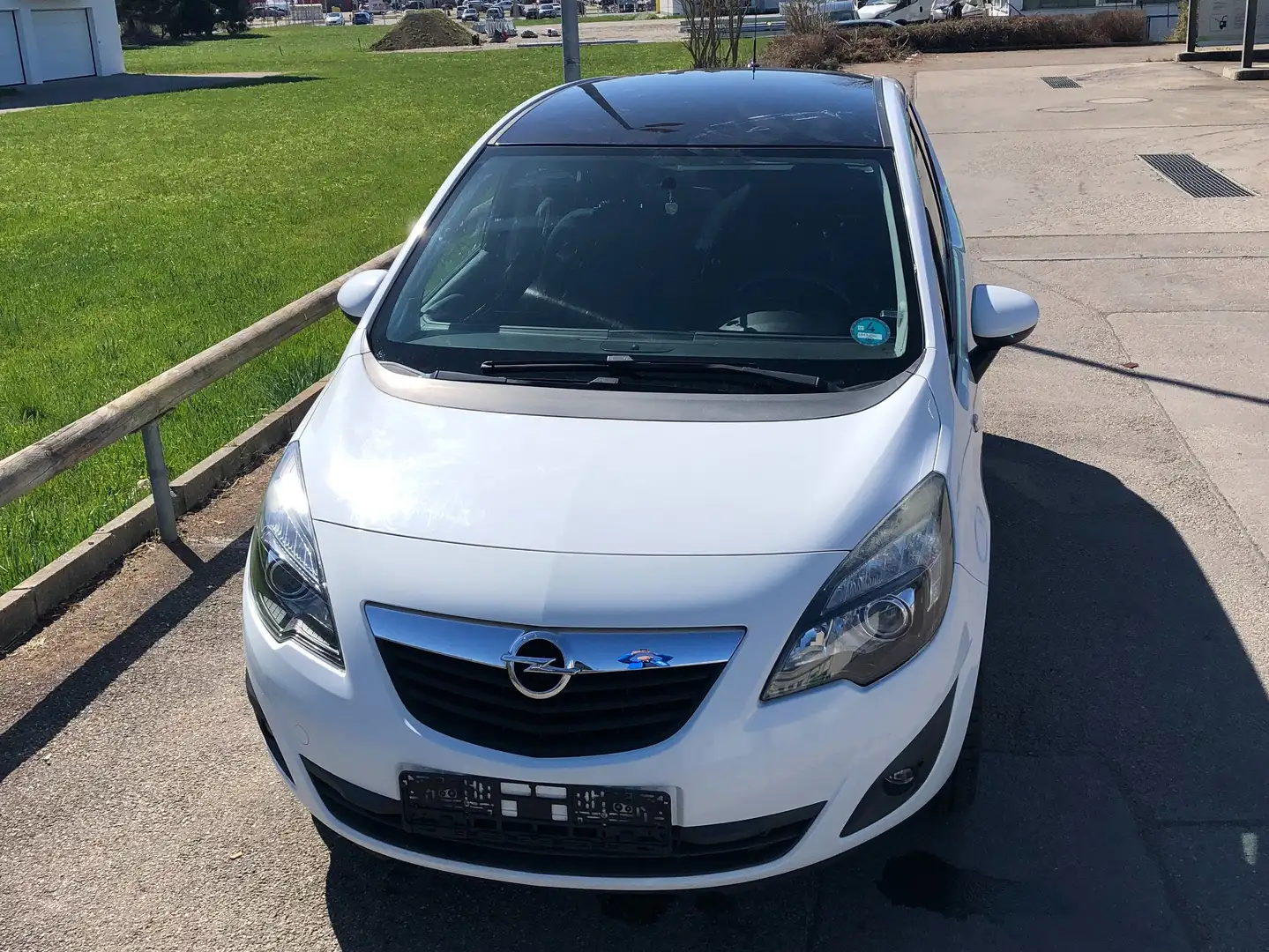 Opel Meriva Meriva 1.4 ecoflex Color Edition Weiß - 2