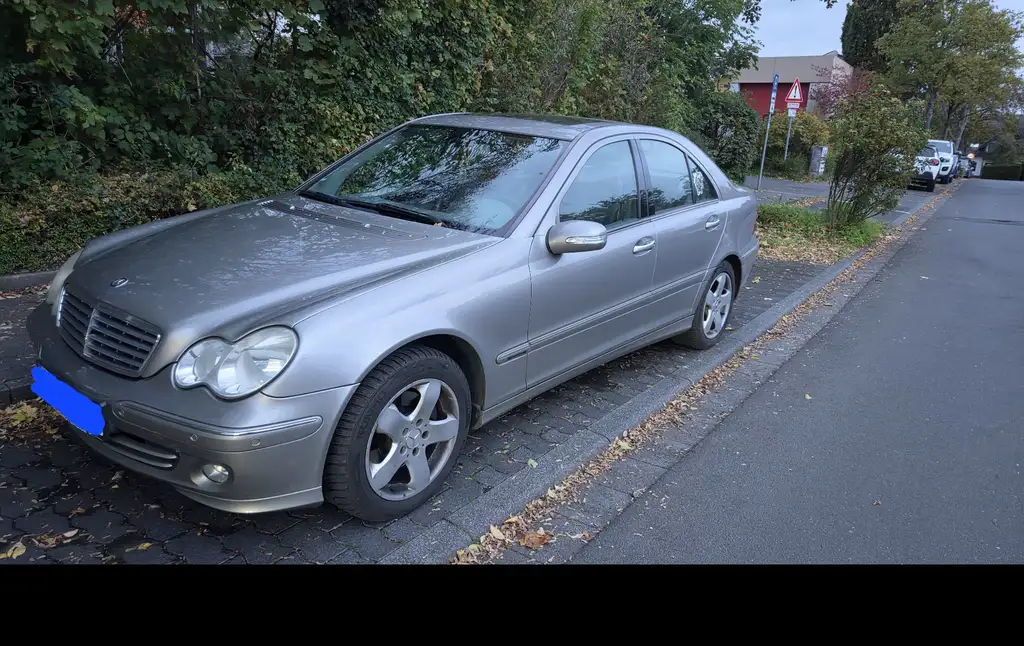 Mercedes-Benz C 230 2006 из Европы — купить под ключ
