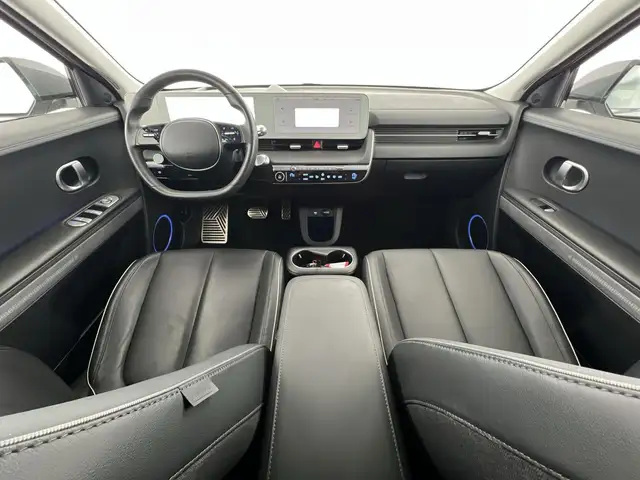 Hyundai Ioniq 5 view 6