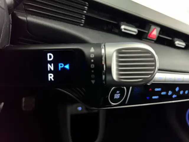 Hyundai Ioniq 5 view 13