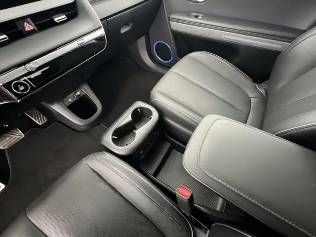 Hyundai Ioniq 5 view 14