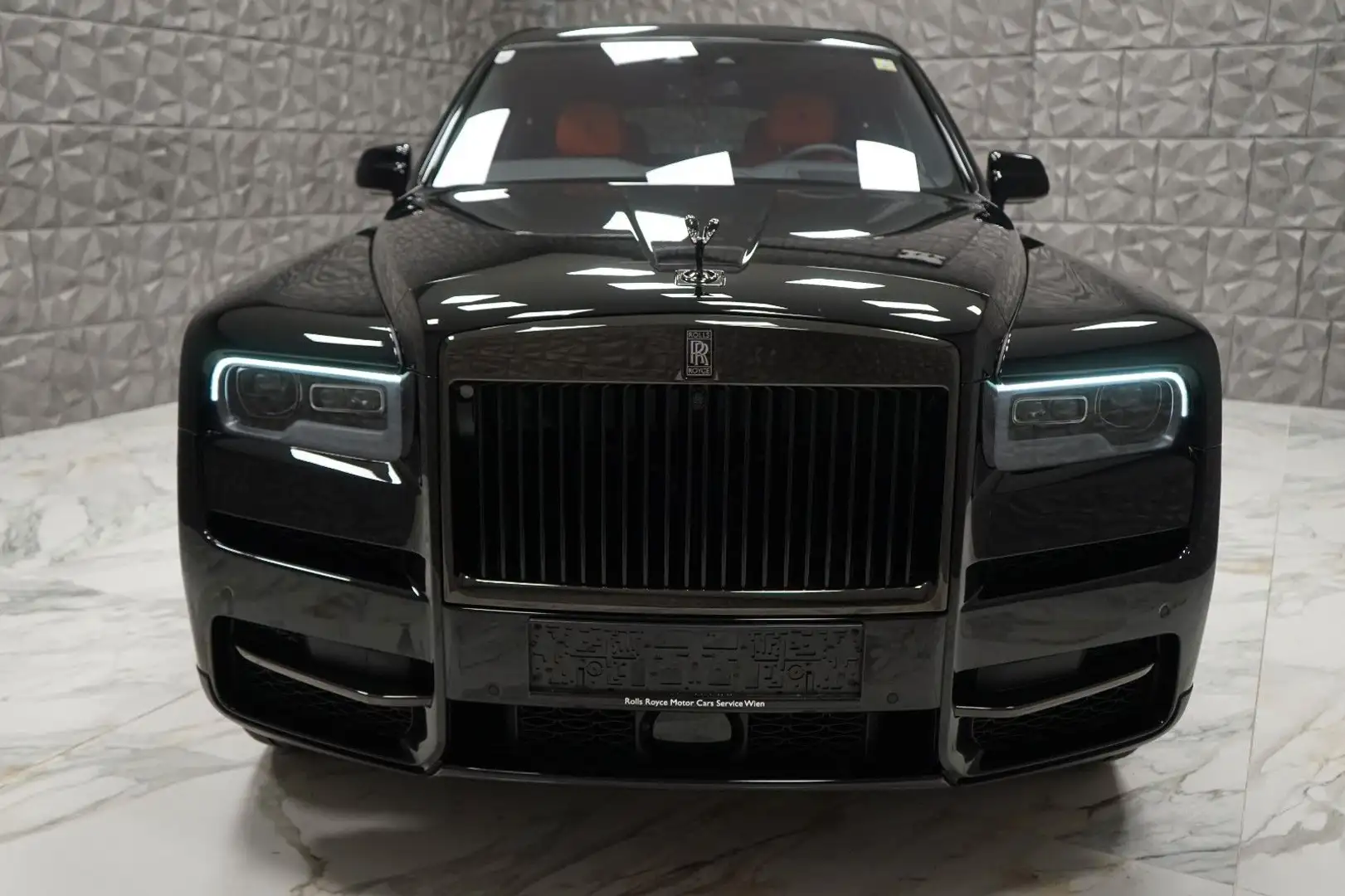 Rolls-Royce Cullinan Black Badge" Starlight+4 Seat+Picnic" Negro - 2