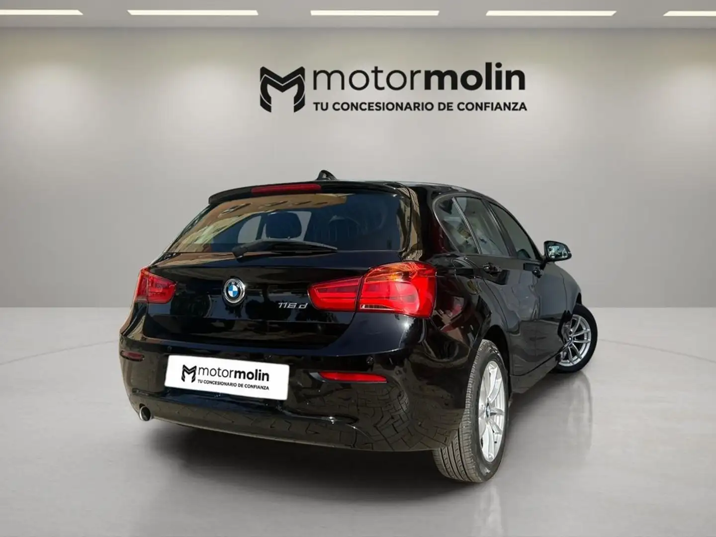 BMW 116 116d Negro - 2