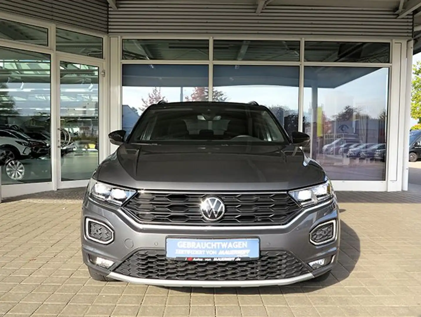 Volkswagen T-Roc Sport | Navi | PDC | Sitzhzg | LED | DAB Gris - 2