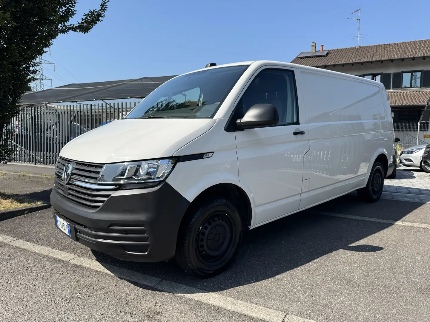 Volkswagen T6 Transporter Facelift PassoLungo Wit - 2