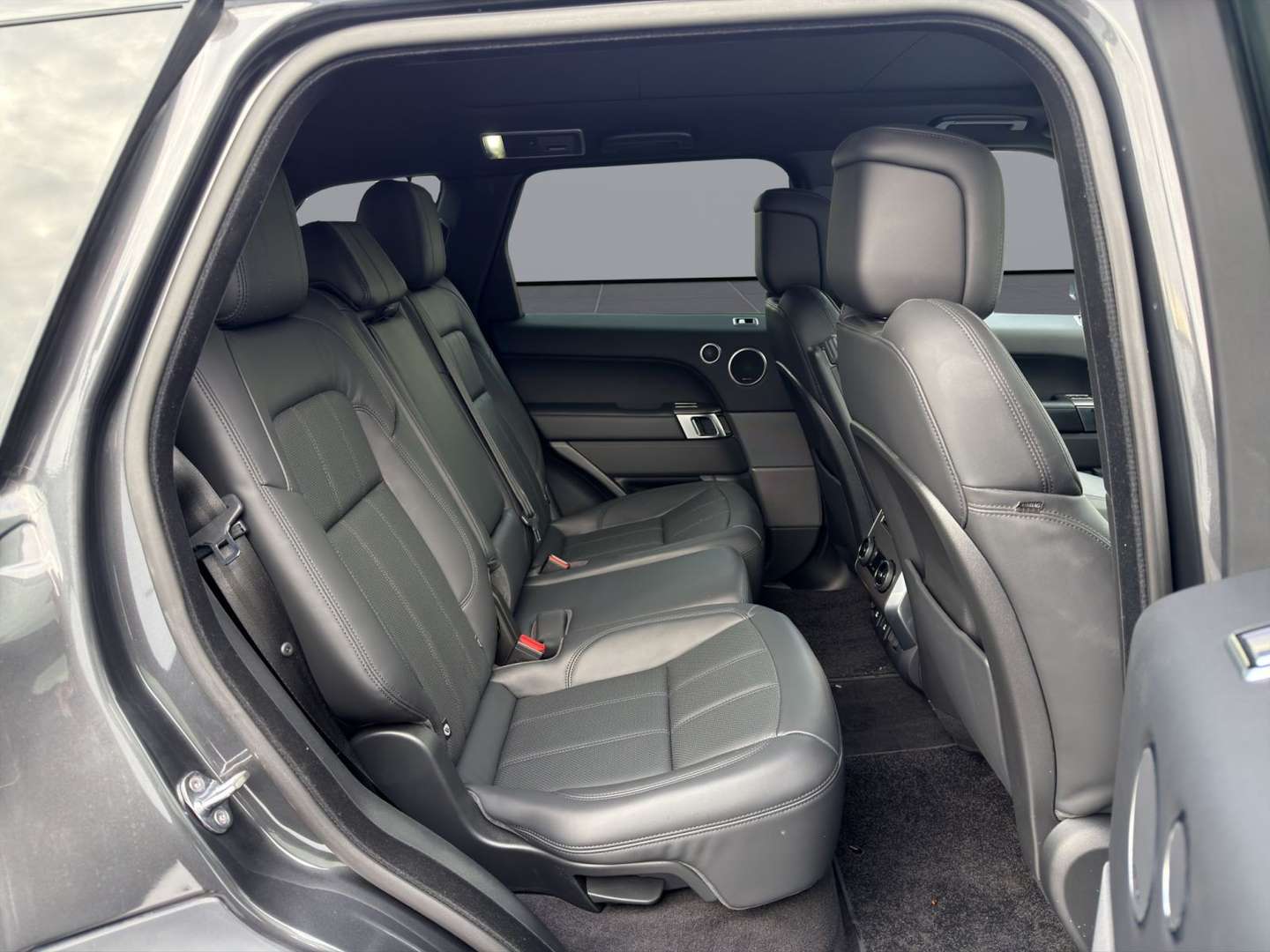 Land Rover Range Rover Sport HSE P400e -  - Joinsteer - #4