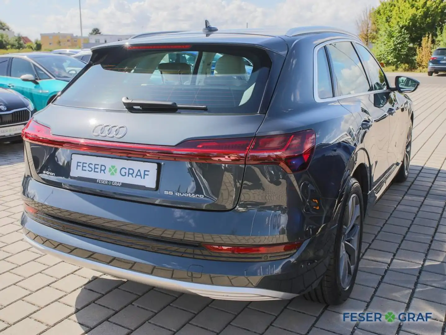 Audi e-tron 55 qu advanced HuD Matrix Navi Pano Leder Gris - 2