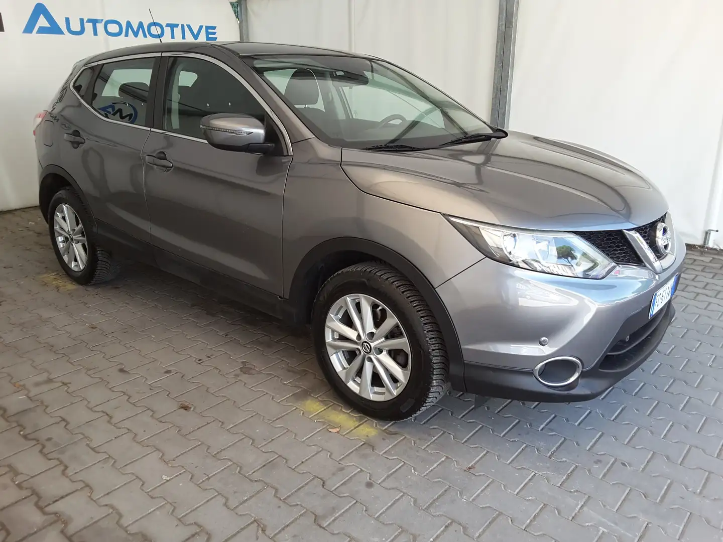 Nissan Qashqai 1.2 DIG-T 115cv Acenta *EURO 6* Grijs - 2