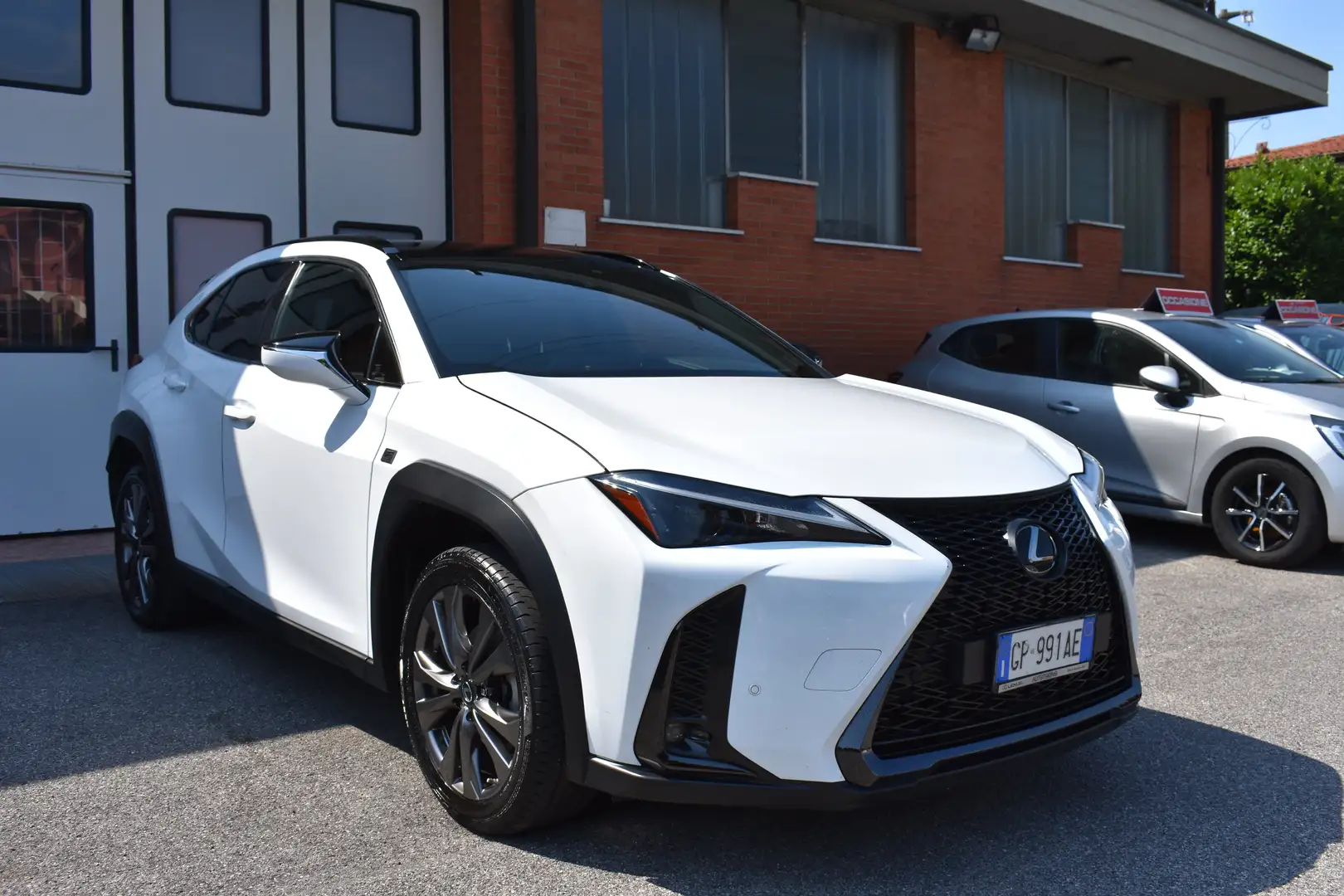 Lexus UX 250h 2.0 F Sport 4wd Hybrid Aut. Bianco - 1