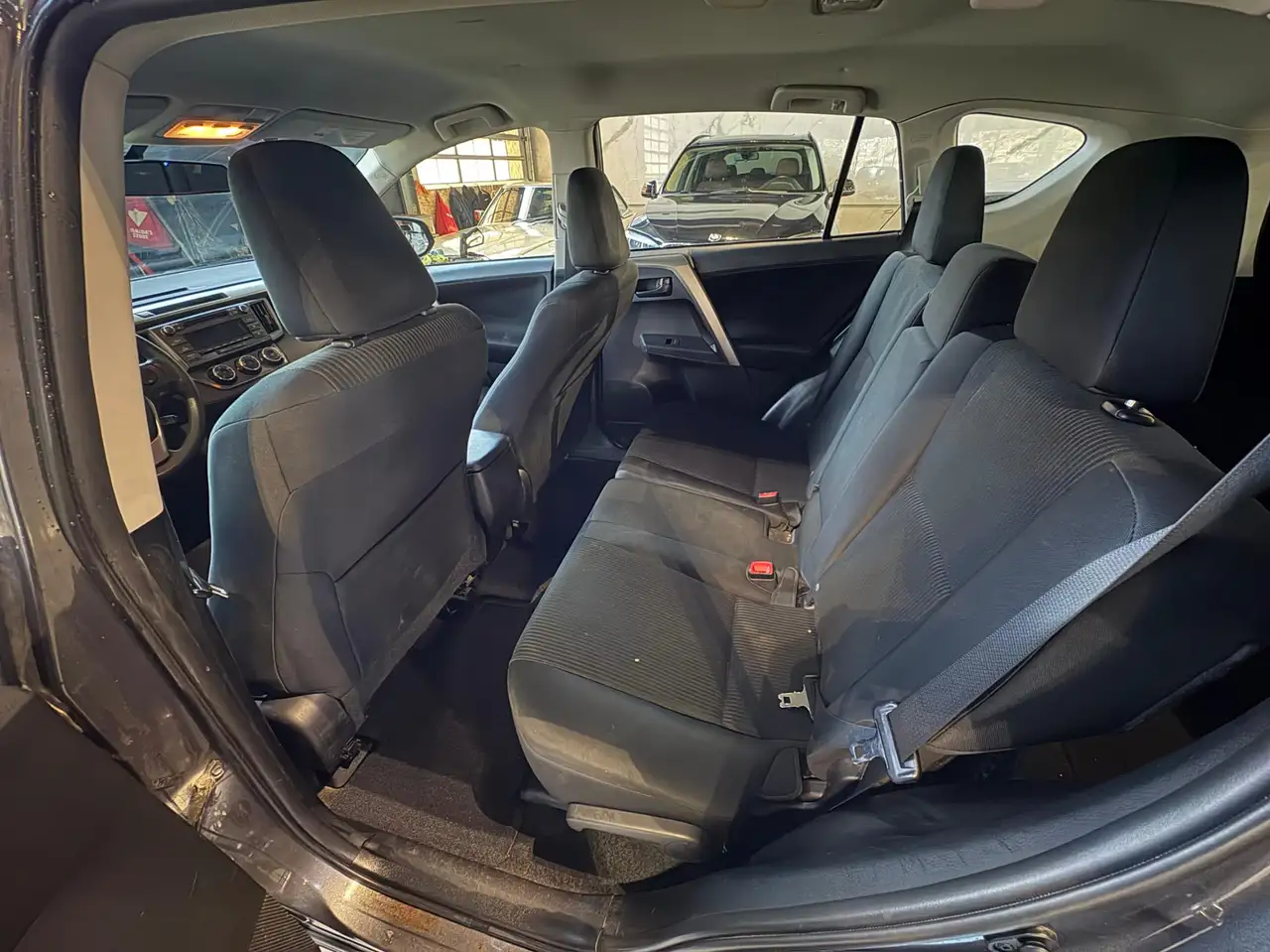 Toyota RAV 4 снимка Toyota RAV 4