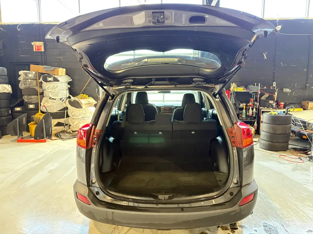 Toyota RAV 4 снимка Toyota RAV 4