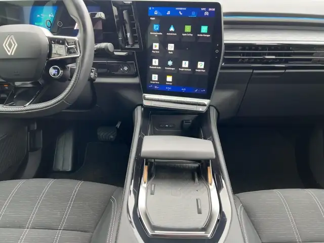 Renault Austral view 12