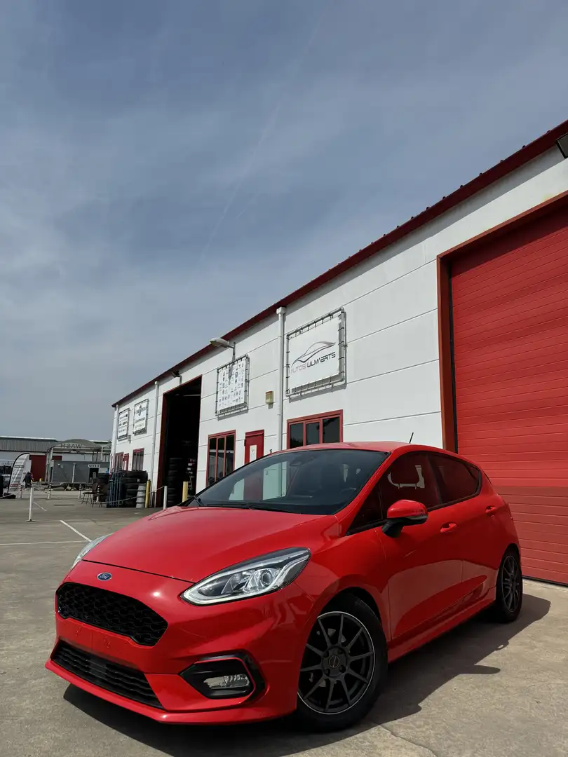 Ford Fiesta ST-line 94000km nav/led/applcply/zetlverw/strvrw Rood - 1