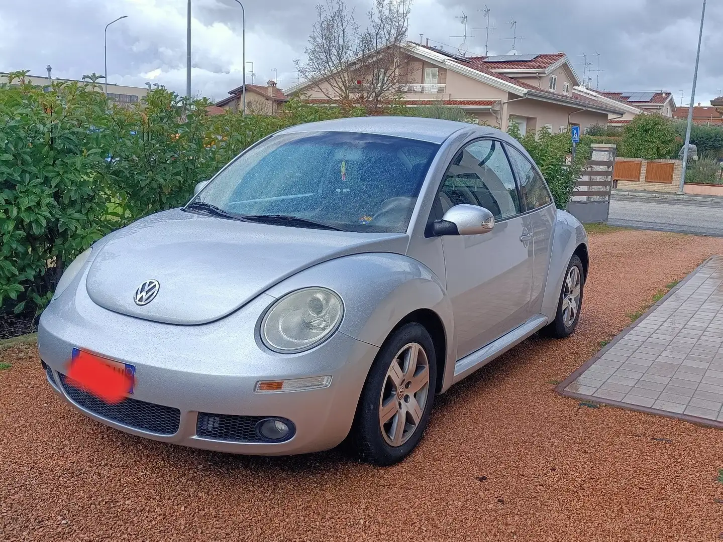 Volkswagen New Beetle 1.9 tdi 105cv Šedá - 1