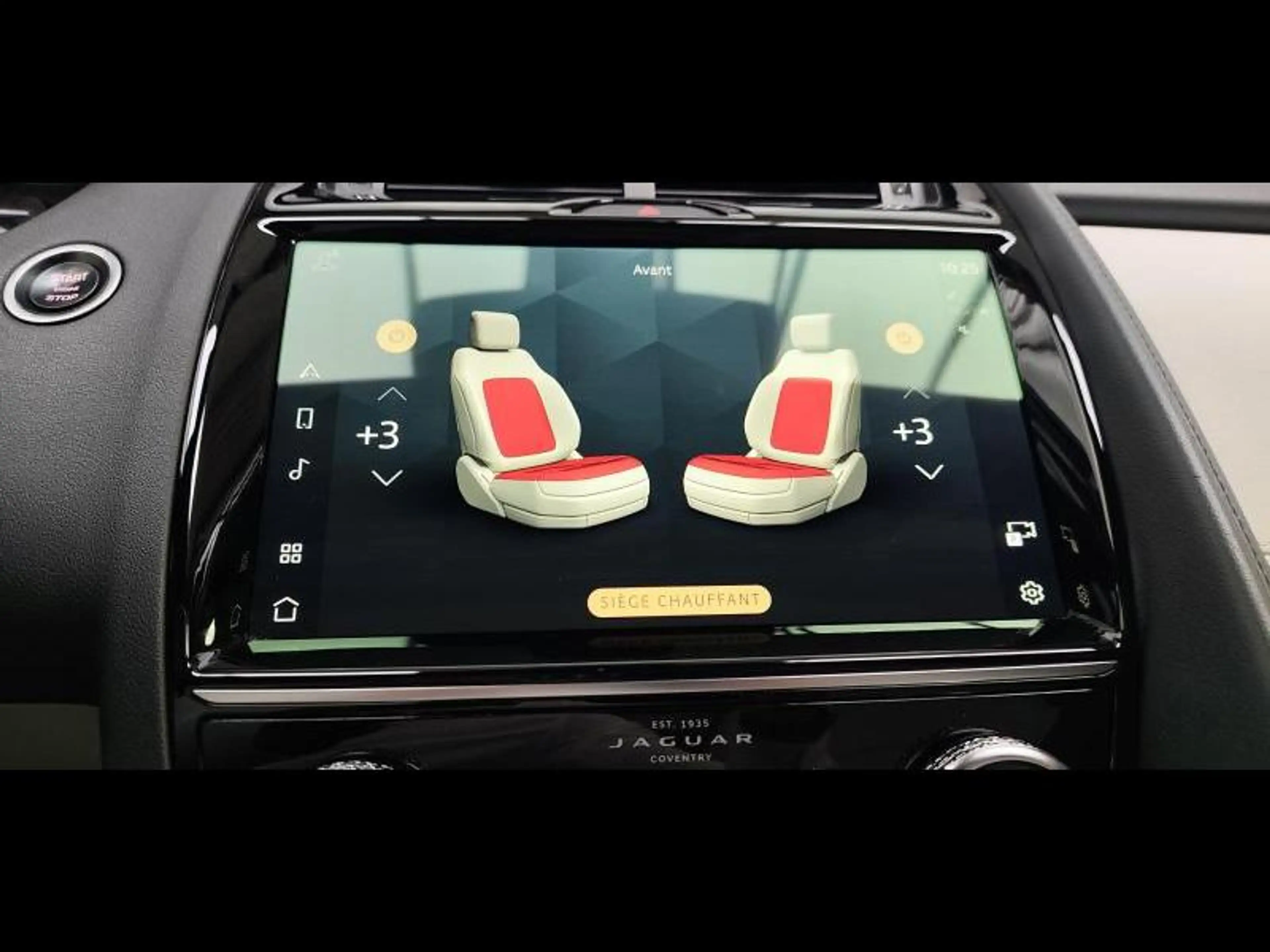 Jaguar E-Pace D165 AWD Auto SE — photo 18