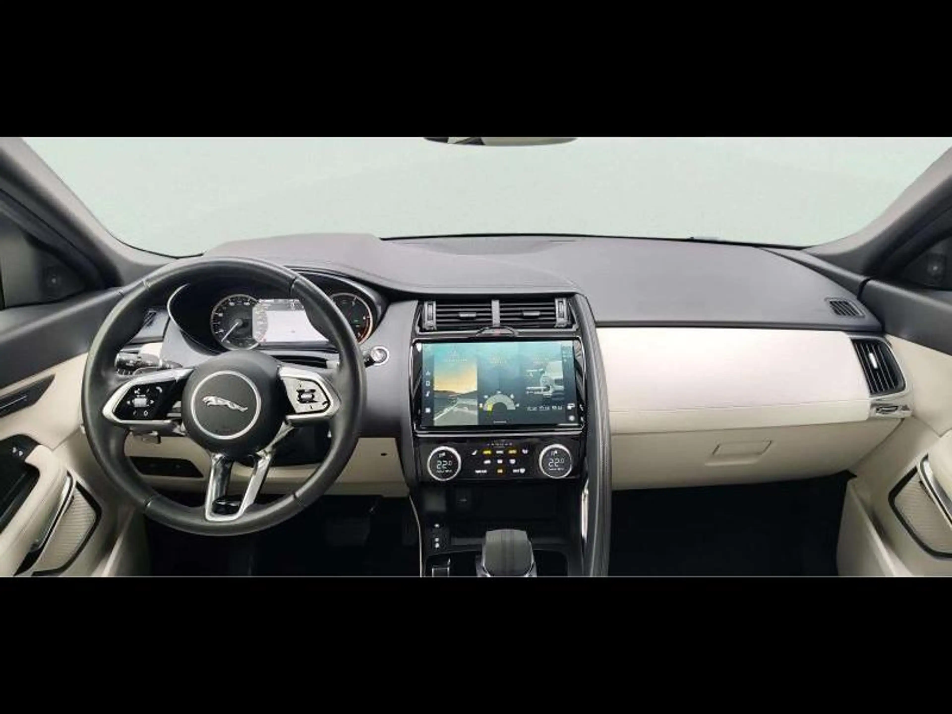 Jaguar E-Pace D165 AWD Auto SE — photo 8